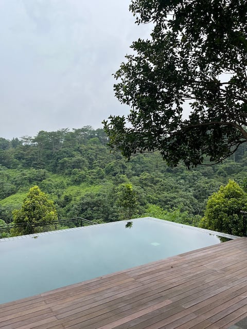 Ella House No. 1, Sentul City