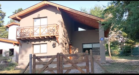 Ideal accommodation meters from the river