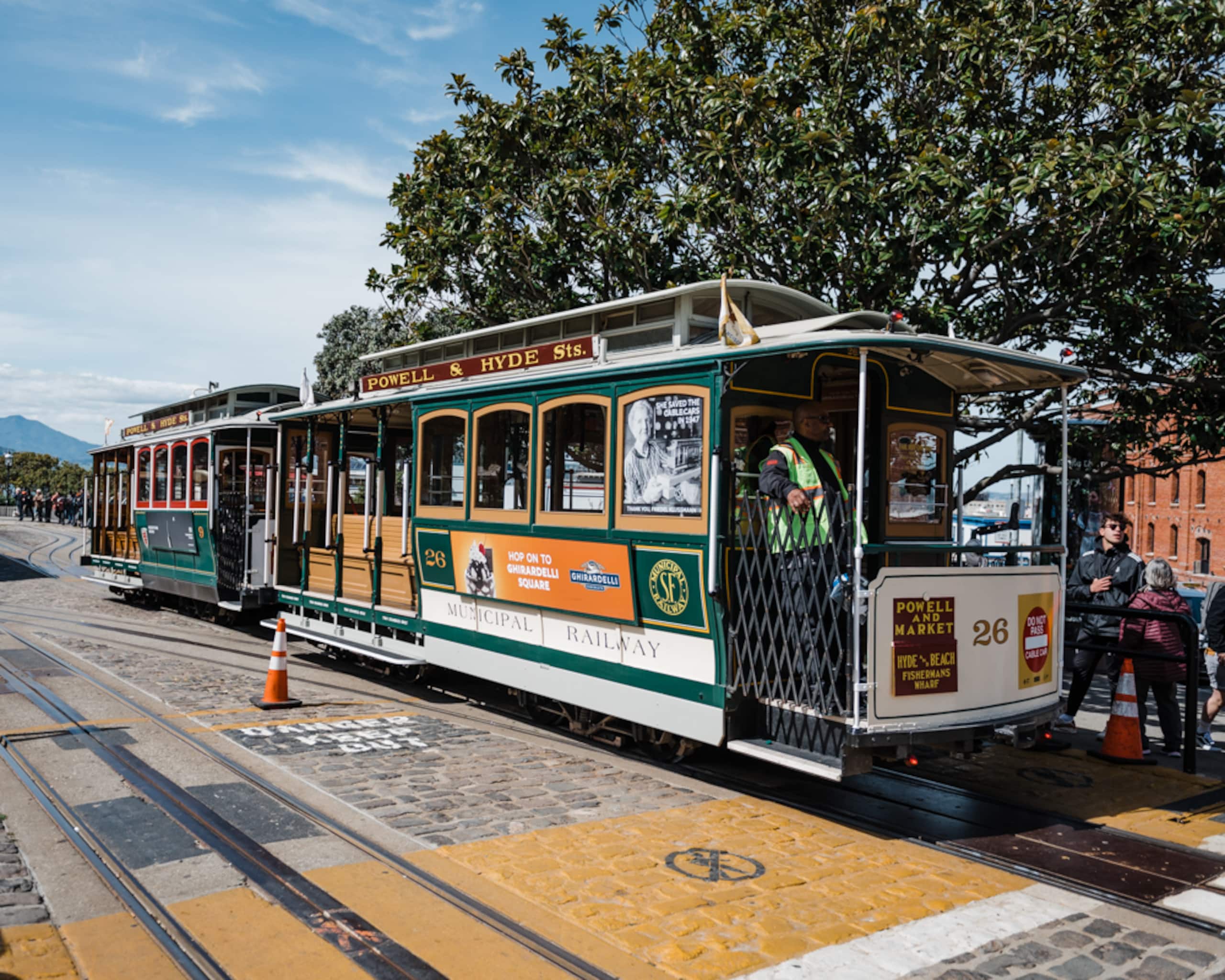 Guesthouse in San Francisco · ★4.95 · 2 bedrooms · 3 beds · 1 bath - Image 22