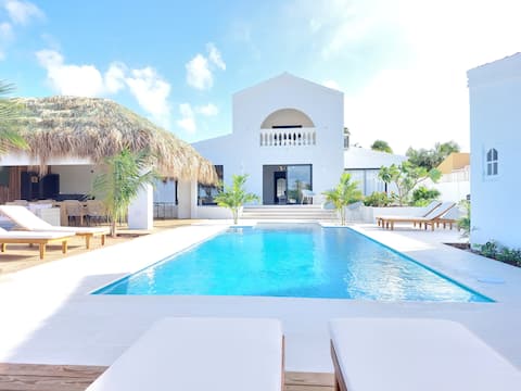 Boco Beach House By Bocobay | Brand New Sleeps 12