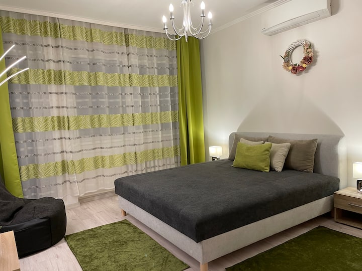 საძინებელი 1