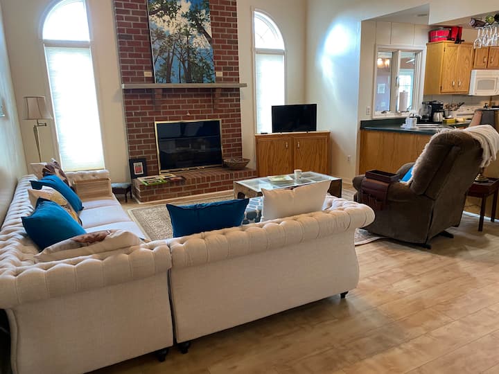 Short Term Rental For Traveling Professionals - Easton, PA