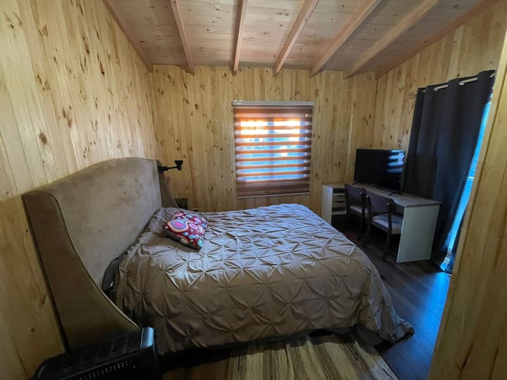 საძინებელი 1