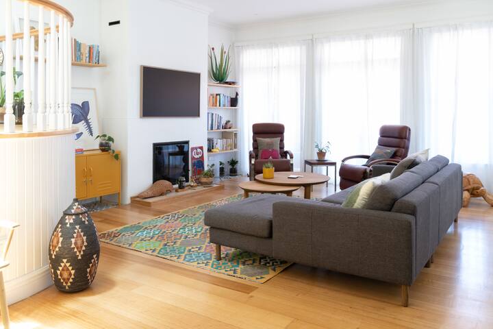 Townhouse 11 – Majestic Village, Kalk Bay gallery image 5