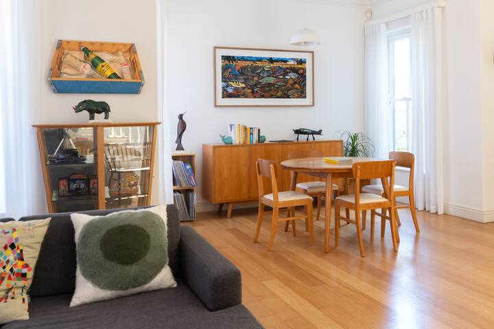 Townhouse 11 – Majestic Village, Kalk Bay gallery image 4