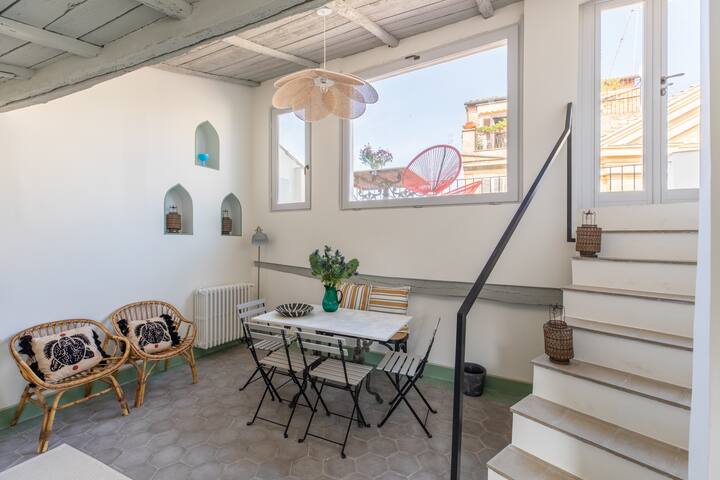 iFlat | Triple Terrace on Trastevere Rooftops gallery image 3