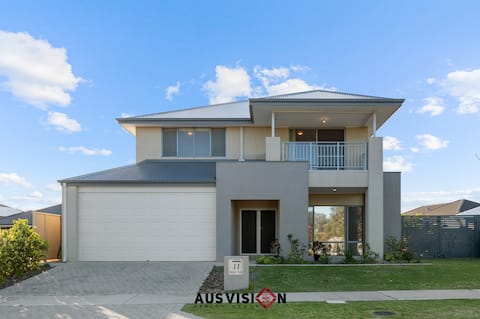 New High end Bella Vista 2-story 5x3!