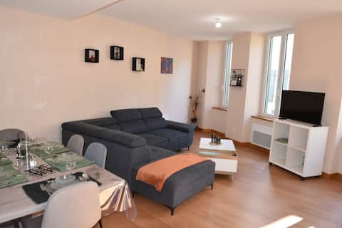 Large apartment in the heart of the city