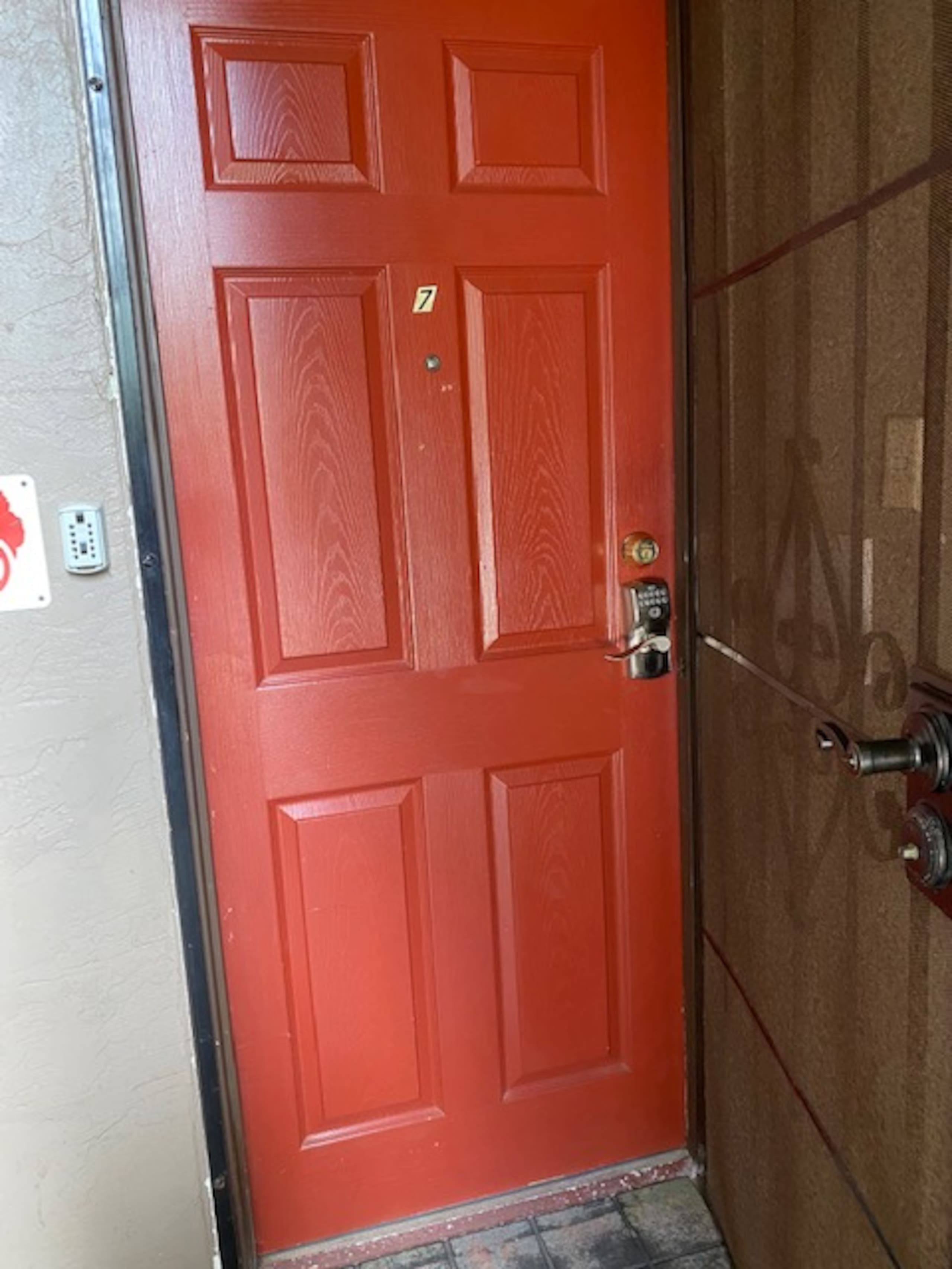 Condo in Kihei · ★4.71 · 1 bedroom · 2 beds · 1 private bath - Image 11