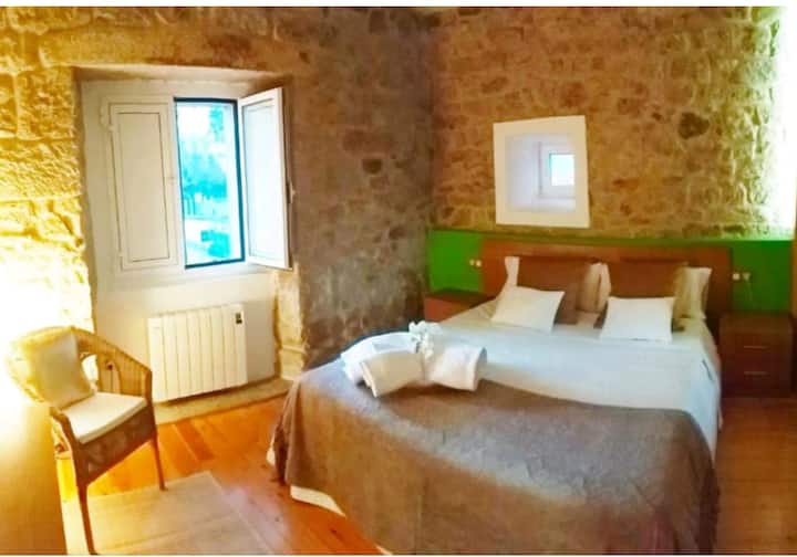 Beautiful and quiet apartment in Palas de Rey Vacation homes for Rent