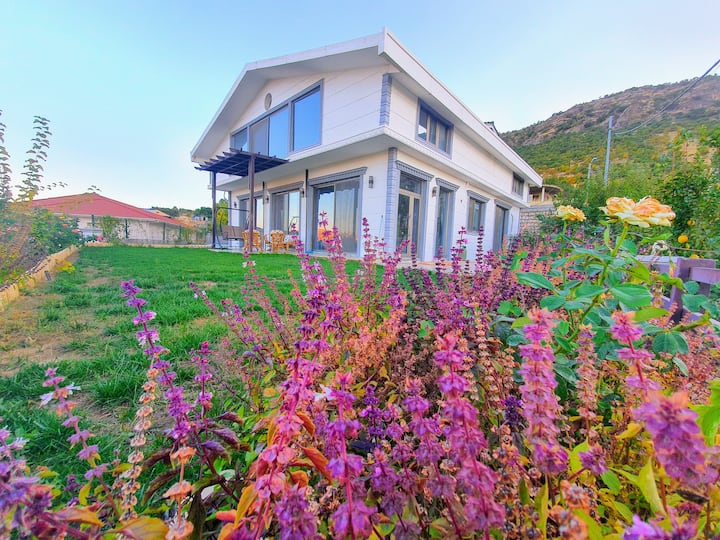 Iraq Furnished Monthly Rentals and Extended Stays Airbnb