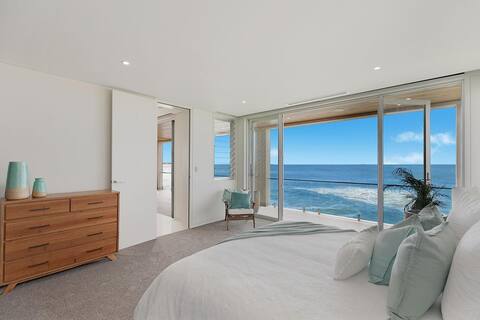 Royal Retreat: Private Beachfront View, Spa & More