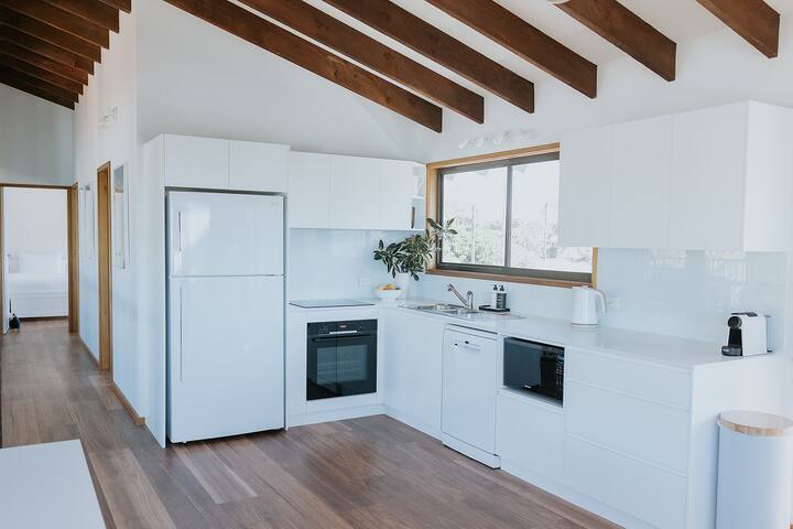 The View at Blueys – Ocean/Beach Views gallery image 2