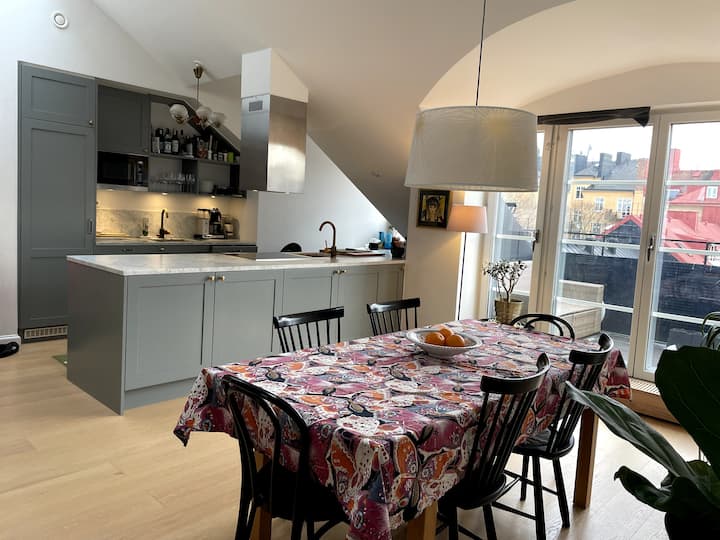 Lovely 3 bedroom apartment & terass with a view Condominiums for Rent