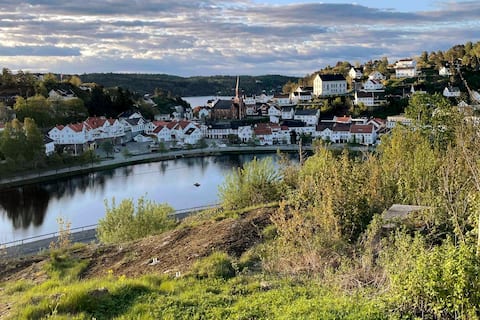 Top performing Airbnb: House overlooking Tvedestrand - 3 hours from Oslo in Tvedestrand