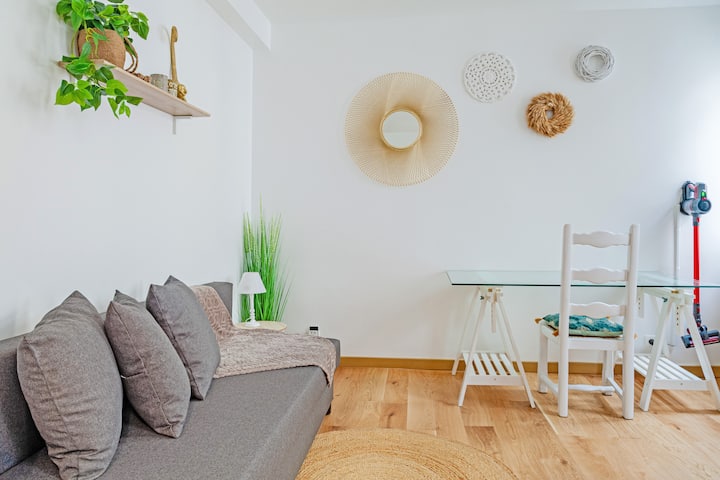 Studio 18m2 à Saint-maurice, Proche De Paris - Les Lilas