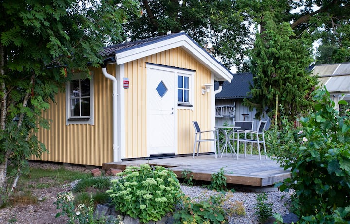 Mala seoska kućica uz jezero. Četiri mjesta za spavanje.