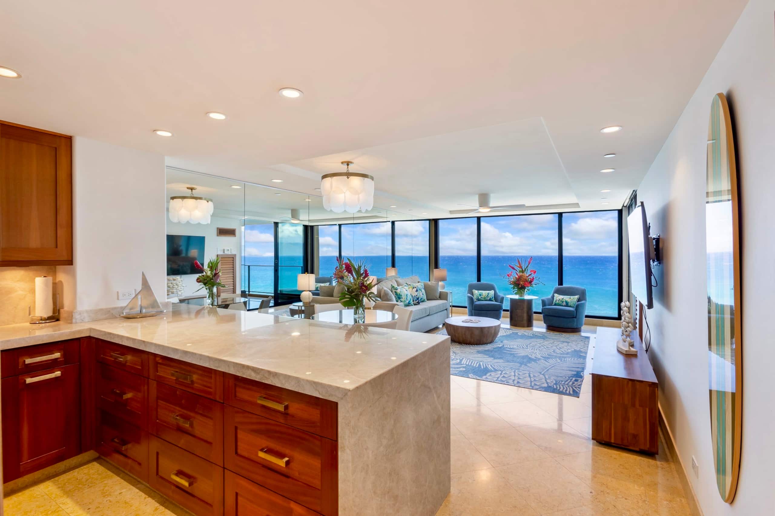 Condo in Lahaina · ★4.98 · 1 bedroom · 2 beds · 1 bath - Image 7