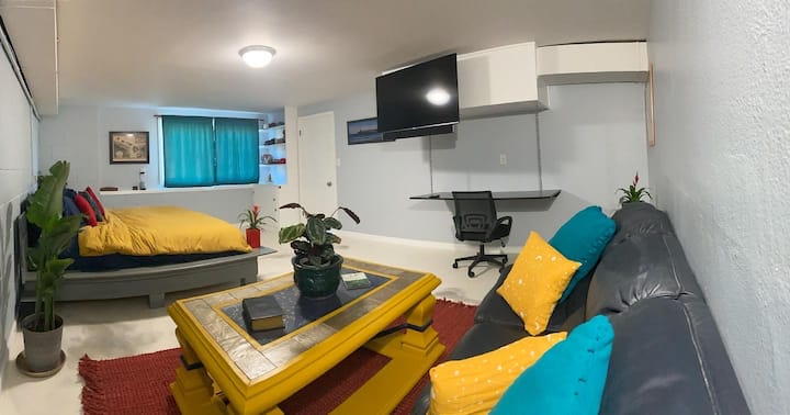 Adorable 1 Bedroom With Hot Tub - Pet Friendly! - Carlsbad, CA