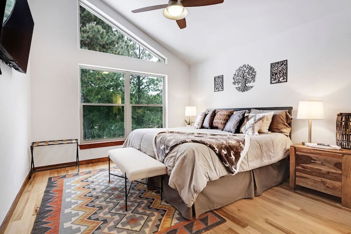 غرفة النوم الرئيسية