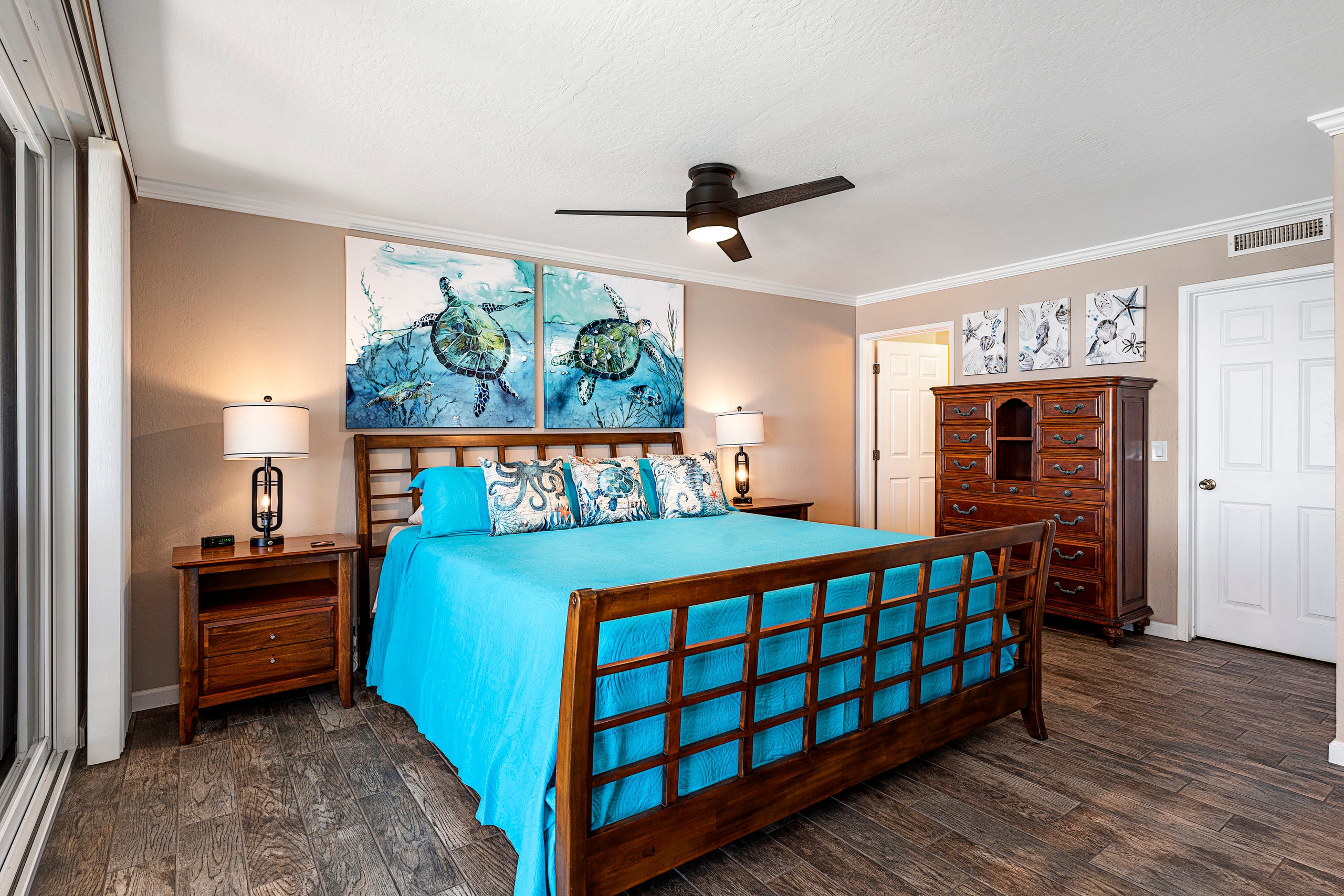 Condo in Kailua-Kona · ★4.98 · 2 bedrooms · 2 beds · 2 baths - Image 17
