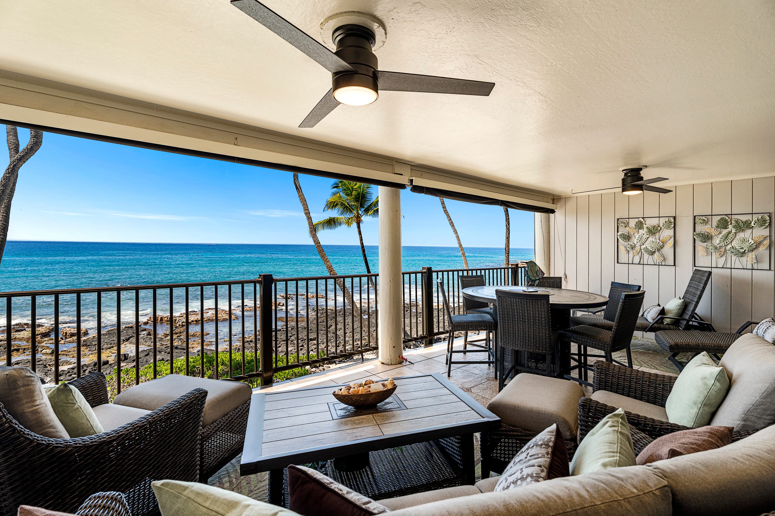 Condo in Kailua-Kona · ★4.98 · 2 bedrooms · 2 beds · 2 baths - Image 1