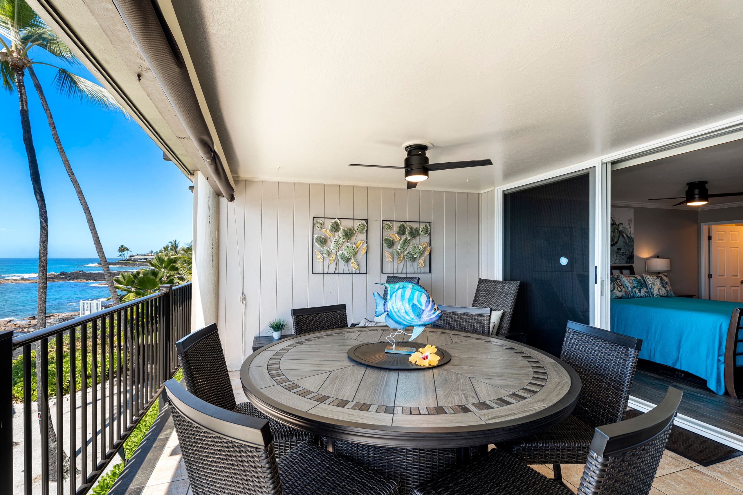 Condo in Kailua-Kona · ★4.98 · 2 bedrooms · 2 beds · 2 baths - Image 14