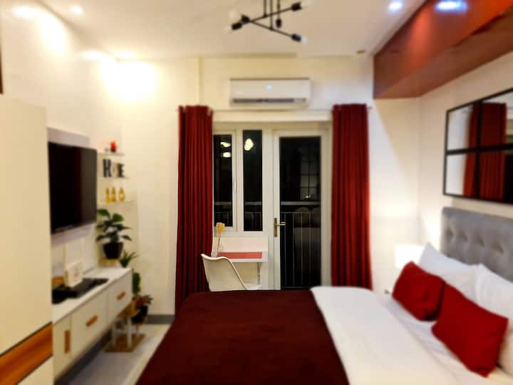 I'll Stay with you w/Public Pool & 100Mbps Fibre Condominiums for