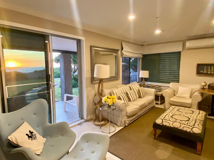 Absolute Beachfront Cottage! - Yanchep