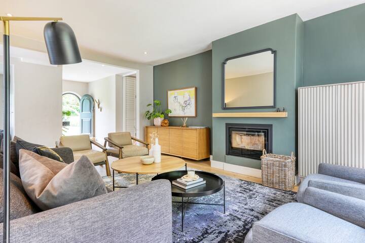 Charming 4-Bedroom Family Home gallery image 5