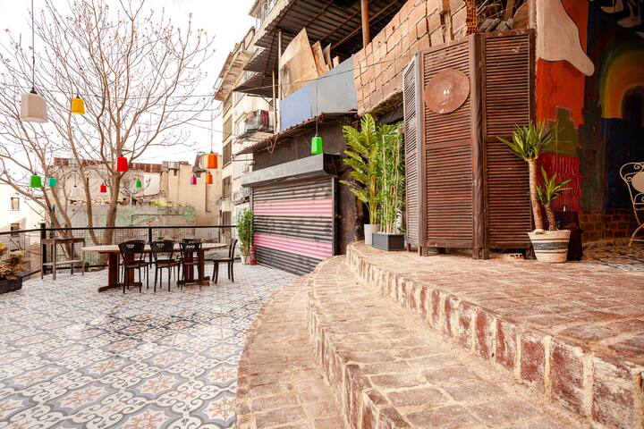 Newly Renovated 4BR/4BA Flat Terrace AC Galata gallery image 4