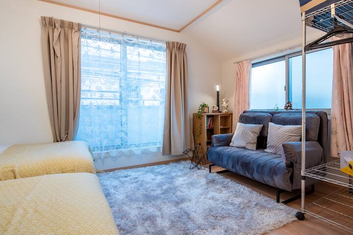 Takadanobaba st 4minutes walk /Airport pick-up gallery image 2