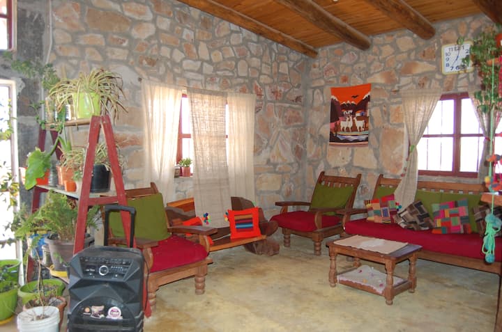 Cabaña Huancar Huasi Rumi - Provincia de Jujuy