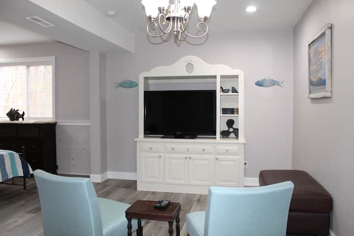 Prostor za dnevni boravak na donjem katu.