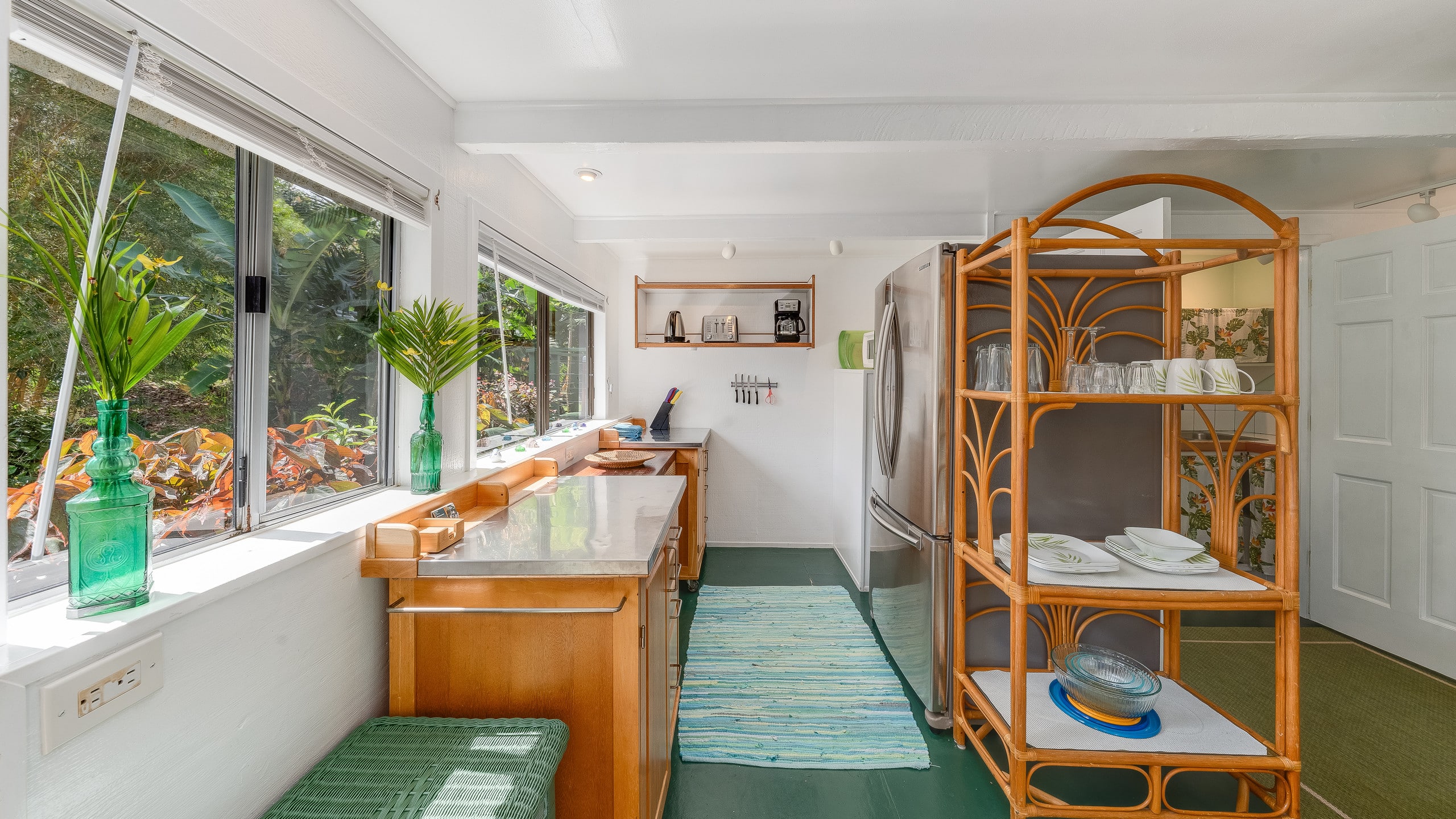 Home in Maui County · ★4.97 · 1 bedroom · 2 beds · 1 bath - Photo 13