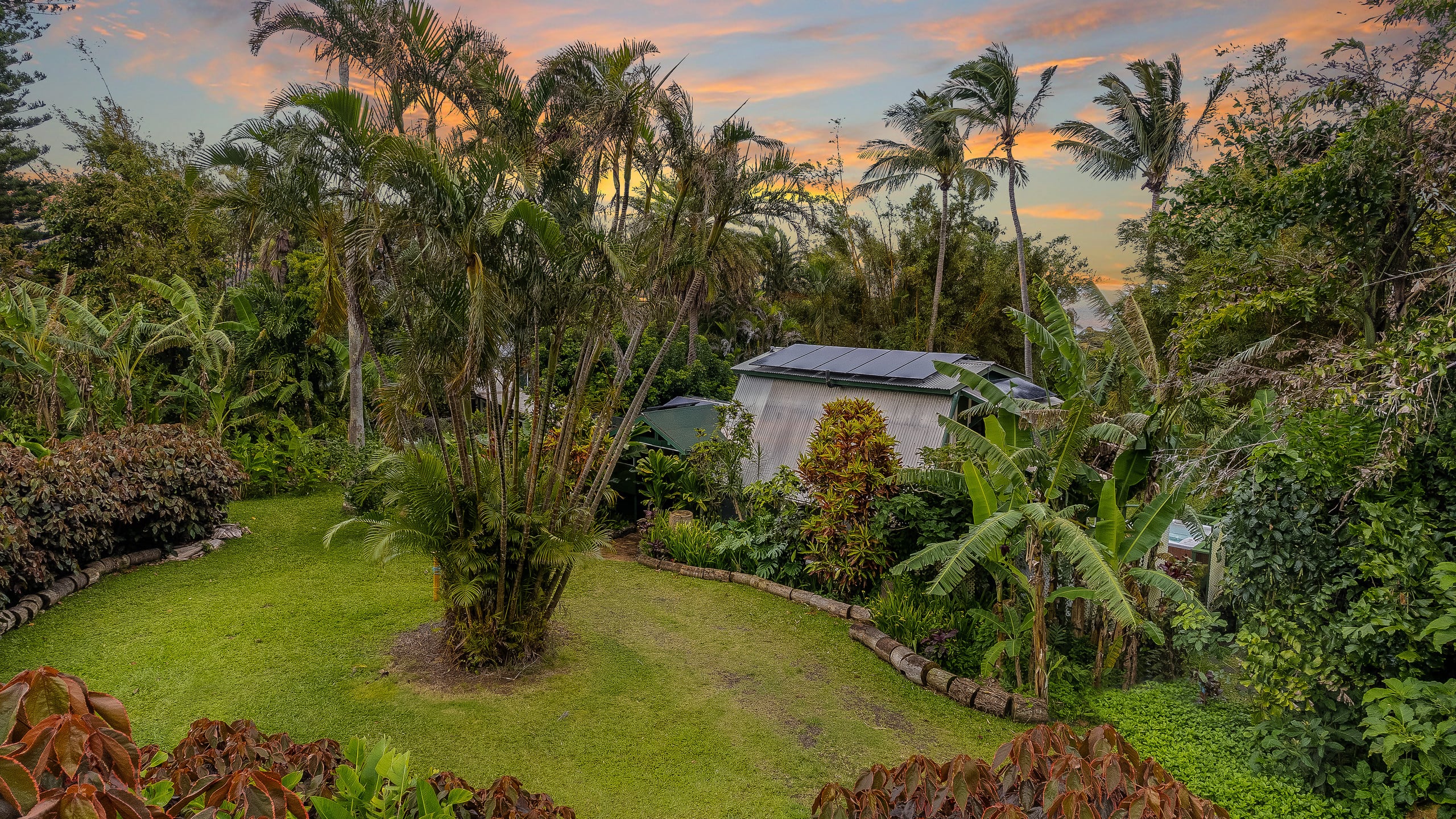 Home in Maui County · ★4.97 · 1 bedroom · 2 beds · 1 bath - Photo 17