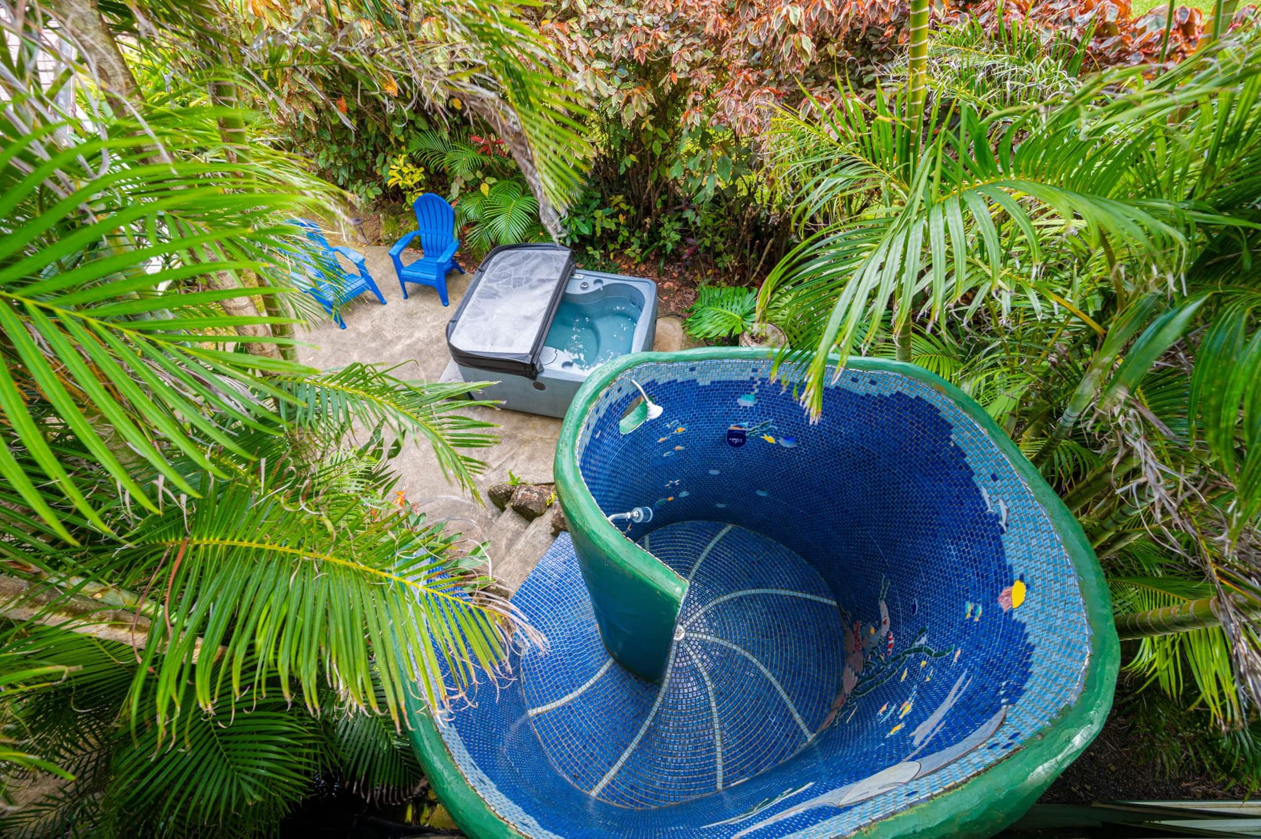 Cabin in Maui County · ★4.97 · 1 bedroom · 3 beds · 1.5 baths - Photo 6