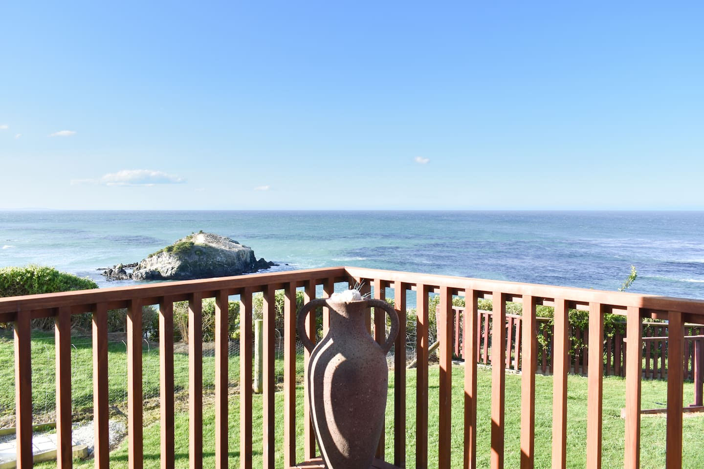Cliffview - Ocean Front Retreat 2