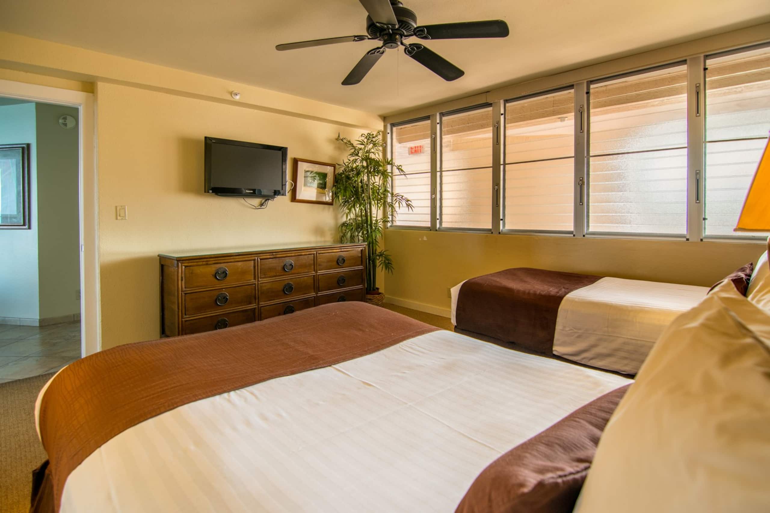 Royal Kahana Maui Unit 1110 Oceanfront 2BD/2BA - Image 10