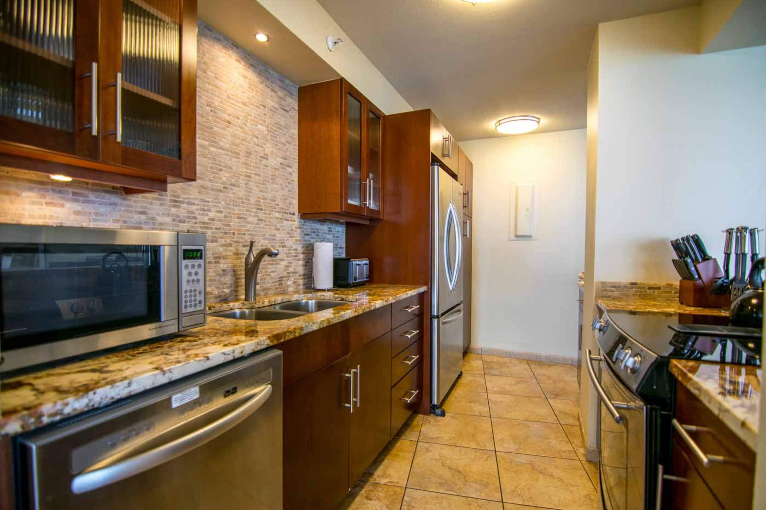 Royal Kahana Maui Unit 1110 Oceanfront 2BD/2BA - Image 6