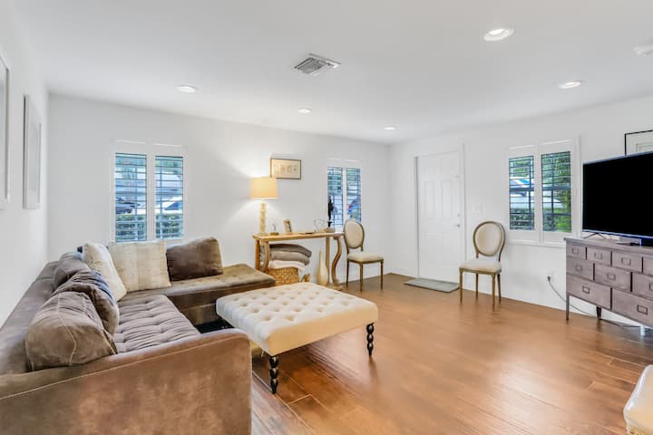 Cozy Cottage In Downtown Delray- 133 Ne 4th Ave - Delray Beach, FL