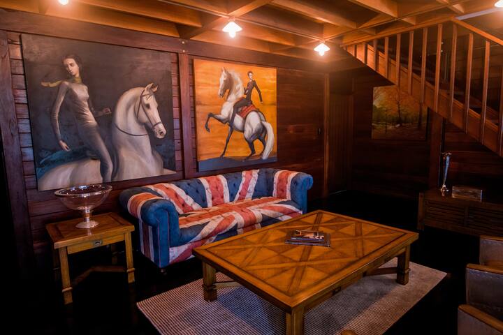 Rejuvenate in Spa/Retreat Residence – 90 Acres gallery image 5