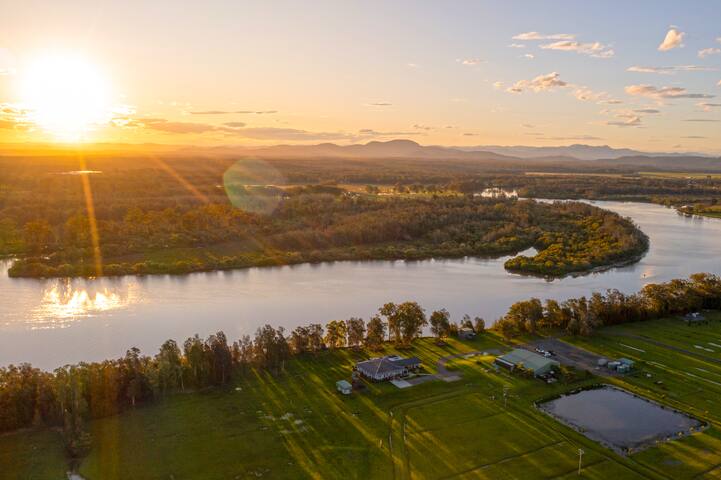 Rejuvenate in Spa/Retreat Residence – 90 Acres gallery image 3