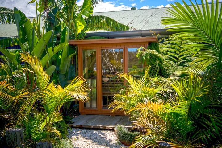 Rejuvenate in Spa/Retreat Residence – 90 Acres gallery image 4