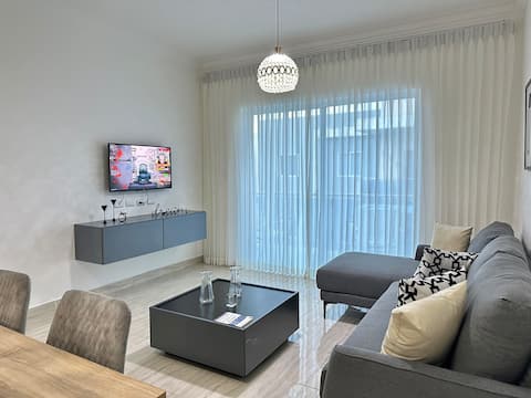 Comfortable and cozy apartment with pool