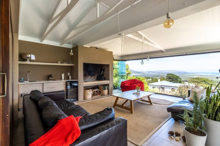 Seaview & Sunset Haven gallery image 5