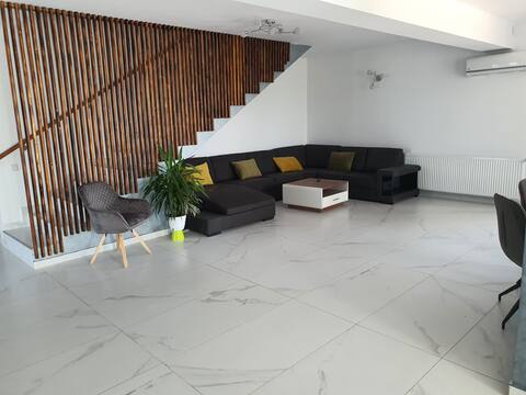 Welcoming villa in Cihei ideal for groups.