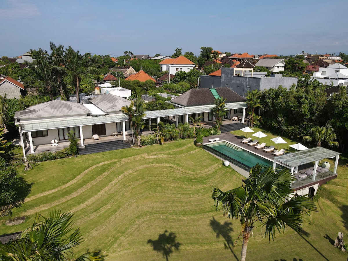 The Pure Villa — photo 1