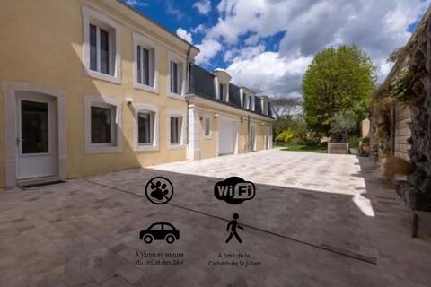 Villa Misano in downtown Le Mans