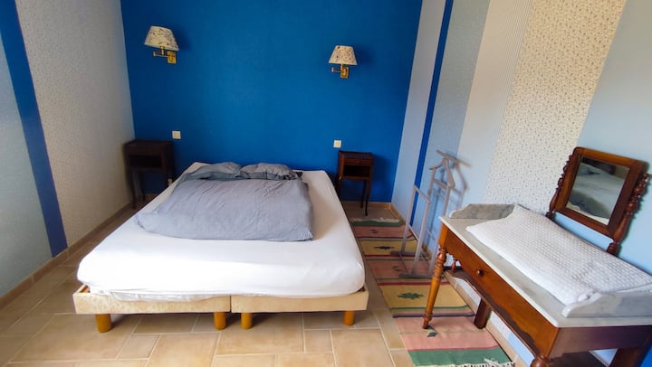 Chumba cha kwanza cha kulala